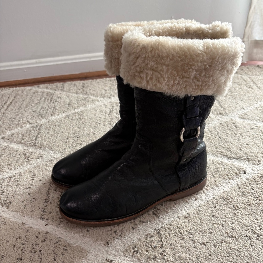 Frye Paige Loop Lug Women's Size 7.5B Brown Leather Shearling Lined Winter Boots